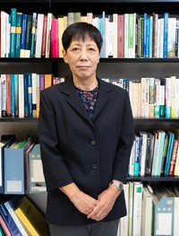 国際学部長