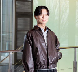 公益学部 佐藤さんの写真