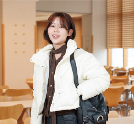 公益学部 上野さんの写真