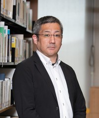 小野教授の写真