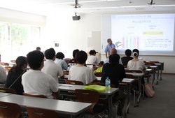 経済・経営コースミニ講義の様子