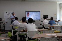 政策コースミニ講義の様子