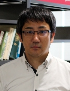 小野英一の写真画像