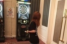 ダーツ部の写真