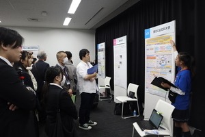 本学メディア情報コースの様子