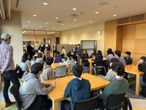 国際学部SALCでの歓迎会の様子②