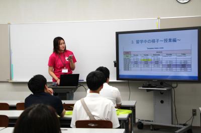 留学体験レポートの様子